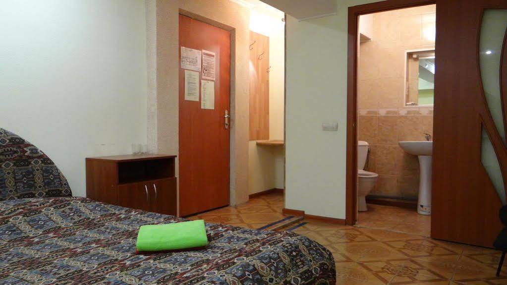Hotel Desna Kut كييف المظهر الخارجي الصورة