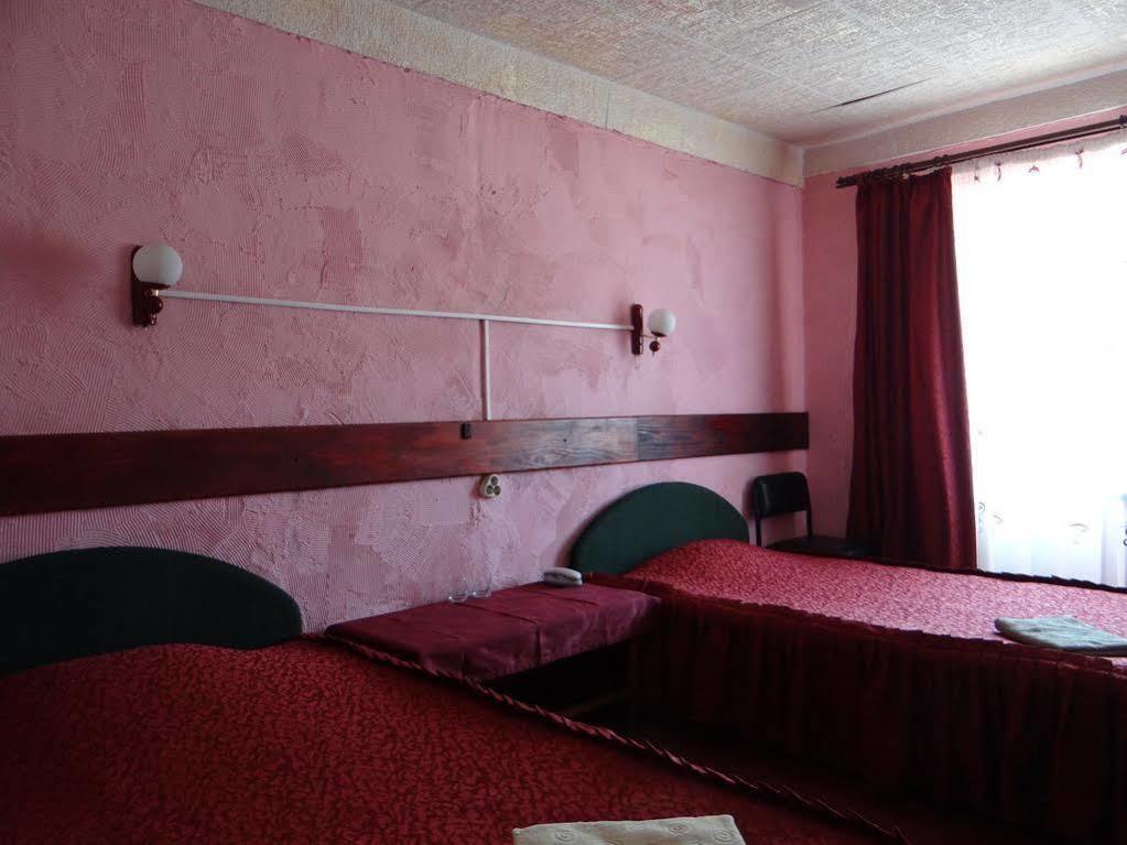 Hotel Desna Kut كييف المظهر الخارجي الصورة